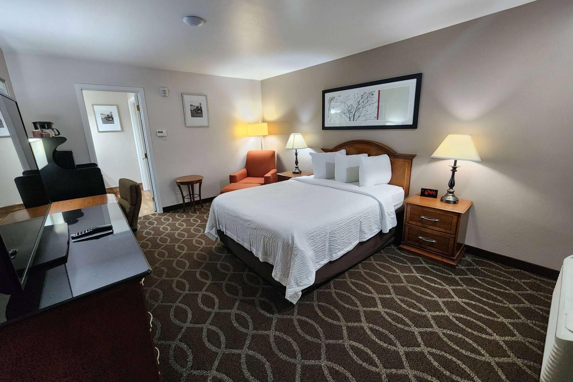 Ramada Bayside Inn & Suites Юрика Екстер'єр фото